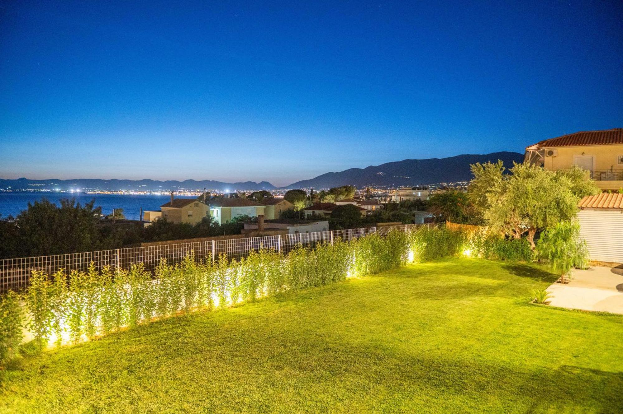 Вилла Thea Seaview Luxury Living Каламата Экстерьер фото